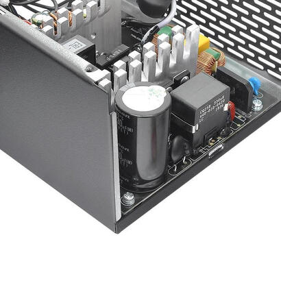 thermaltake-smart-bx1-4-50w