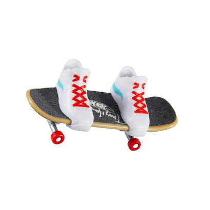 hot-wheels-skate