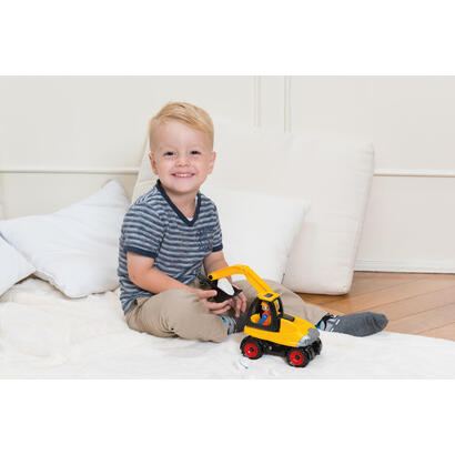 lena-truckies-excavator