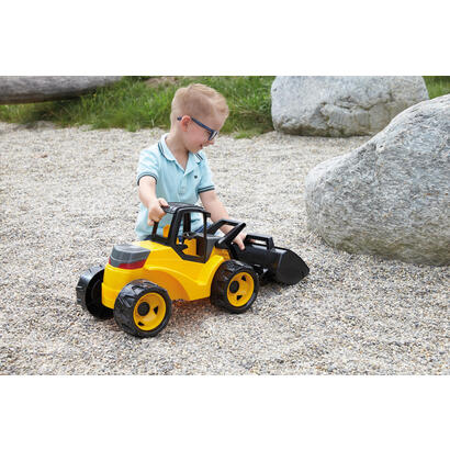 lena-giga-trucks-earth-mover-pro