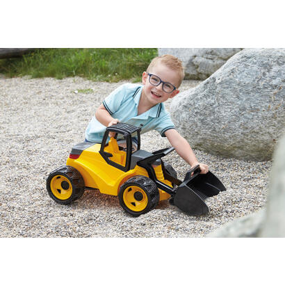 lena-giga-trucks-earth-mover-pro