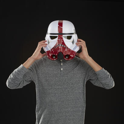 casco-electronico-incinerator-stormtrooper-de-star-wars