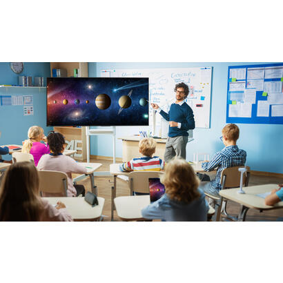 avocor-e92-series-92-5k-led-display