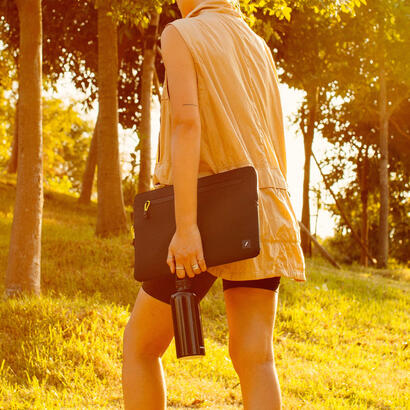 native-union-ultralight-sleeve-356-cm-14-funda-negro