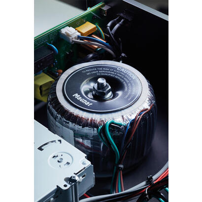 magnat-mc-400-40-w-20-canales-estereo-negro