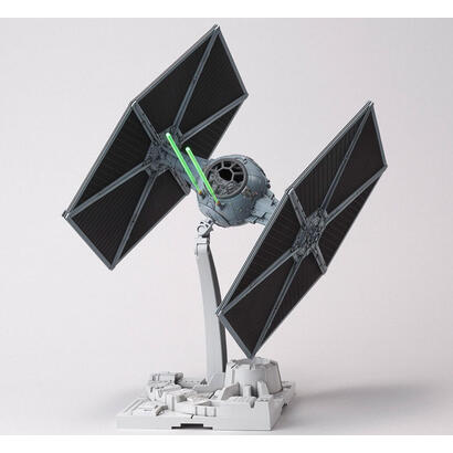 model-plastikowy-star-wars-tie-fighter