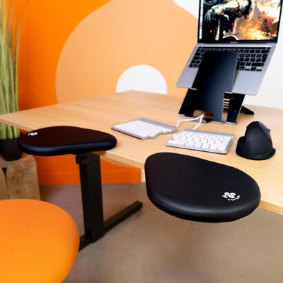 armrest-ergonomic-splitblack-rgoarmsp-r-go-tools