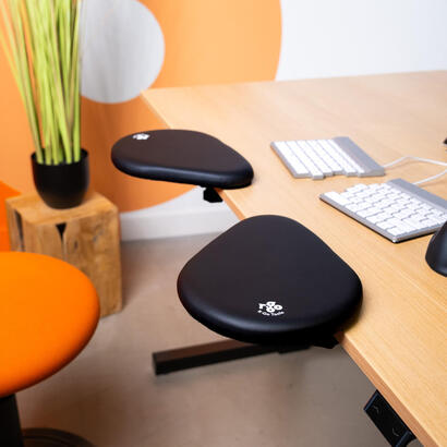 armrest-ergonomic-splitblack-rgoarmsp-r-go-tools