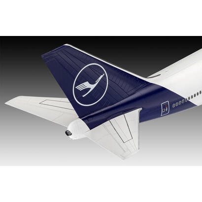 revell-boeing-747-8-luft-hansa-new