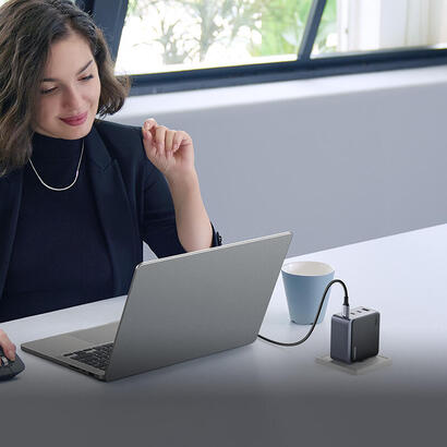 cargador-ugreen-nexode-s-usb-a-3usb-c-100w