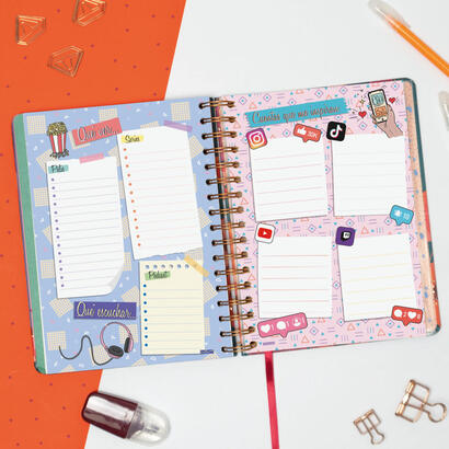 finocam-agenda-anual-talkual-espiral-4-155x217mm-1dp-flor-2025