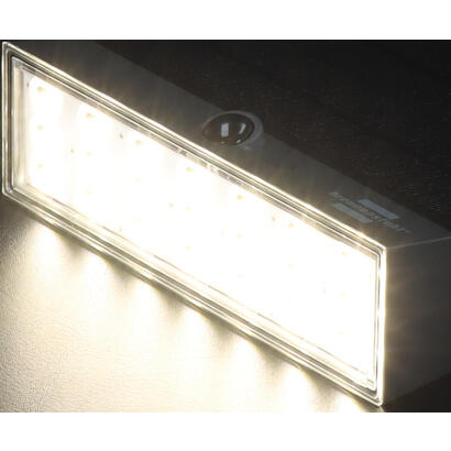 aplique-solar-led-de-pared-brennenstuhl-sol-1000-plana