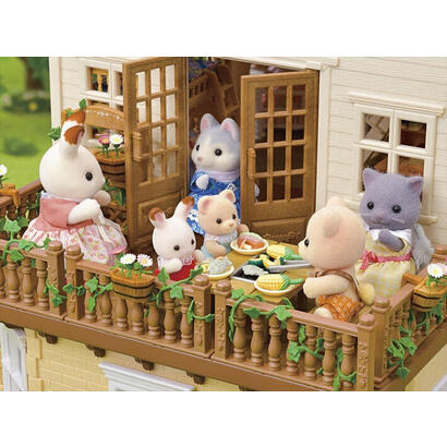 sylvanian-families-set-country-house-with-rojo-roof