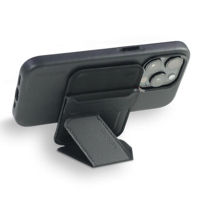 decoded-silicone-magsafe-card-stand-sleeve-graphene