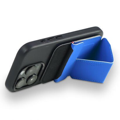 decoded-silicone-magsafe-card-stand-sleeve-galactic-blue