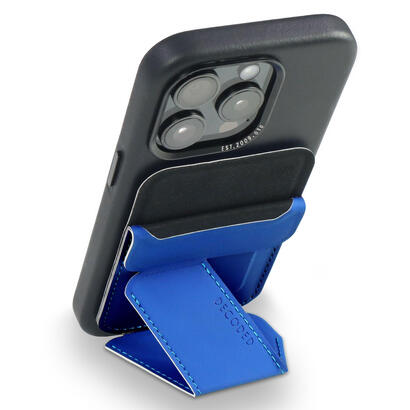 decoded-silicone-magsafe-card-stand-sleeve-galactic-blue