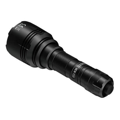 latarka-nitecore-new-p30