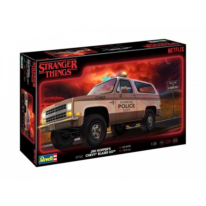 model-do-sklejania-samochod-1985-chevrolet-k5-blazer-s-125