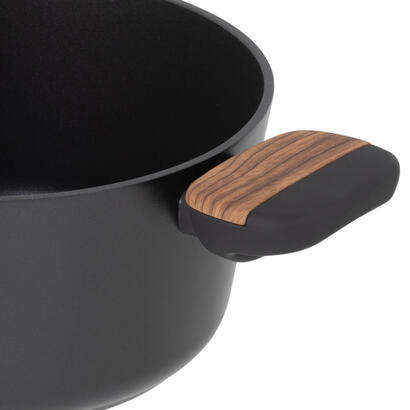 resto-kitchenware-mon-26-l-alrededor-negro-madera