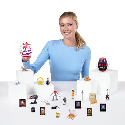 zuru-mini-brands-netflix-articulo-ordenado-de-personajes-77563gq1