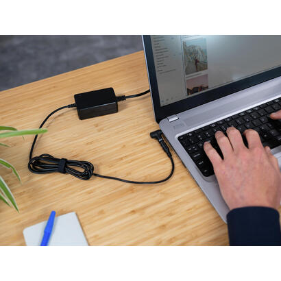 cargador-de-portatil-para-lenovo-maxo-ac-adapter-90w-trust-51-conectores-intercambiable120-cm-cable-input-180cm-cable-output