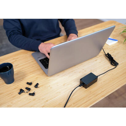 cargador-de-portatil-para-lenovo-maxo-ac-adapter-90w-trust-51-conectores-intercambiable120-cm-cable-input-180cm-cable-output
