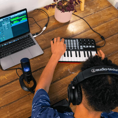 microfono-audio-technica-at2020usbx-negro-usb-c-jack-de-35-mm-at2020usbx