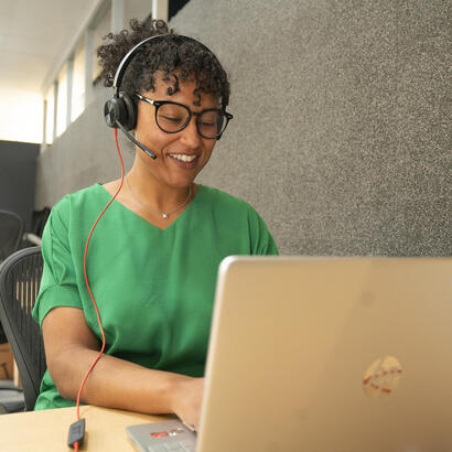 blackwire-8225-usb-c-headset