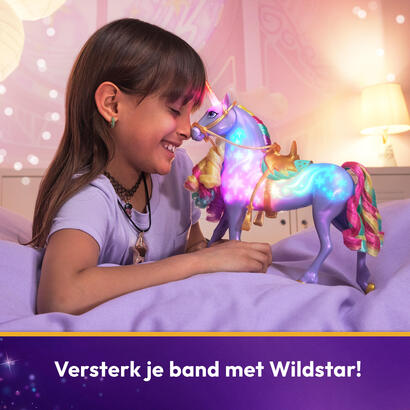 spin-master-unicorn-academy-sophia-y-light-magy-wildstar-fig-6071553