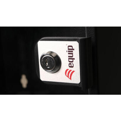 equip-wandcaja-10-06u-300x300mm-negro