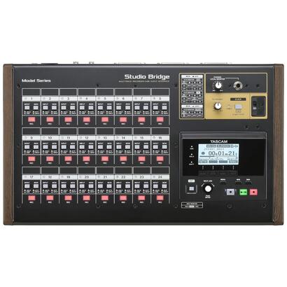 tascam-studio-bridge-24-sciezkowy-rejestrator-dzwieku-interfejs-audiomidi