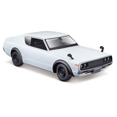 maisto-nissan-skyline-2000gt-r-1973-white-12