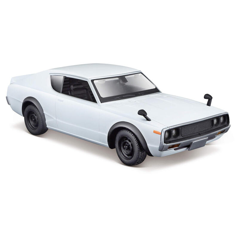 maisto-nissan-skyline-2000gt-r-1973-white-12