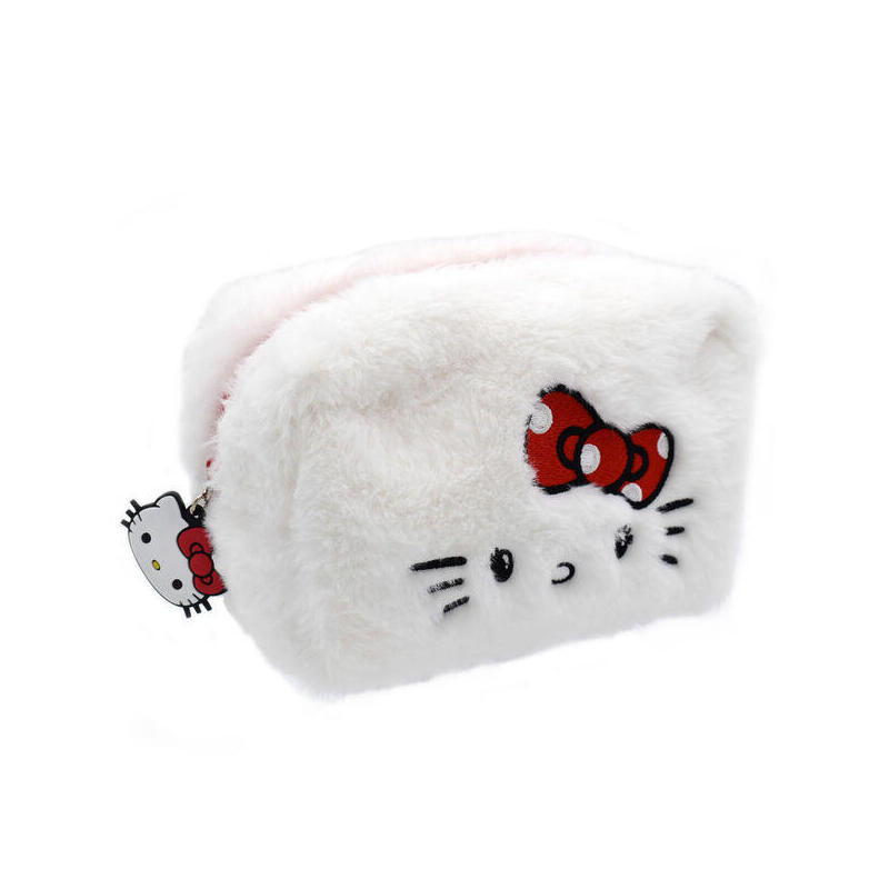 neceser-peluche-hello-kitty