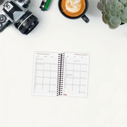finocam-agenda-anual-opaque-espiral-e3-79x127mm-svh-burdeos-2025