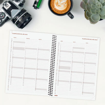 finocam-agenda-anual-opaque-espiral-e10-155x212mm-svv-negro-2025