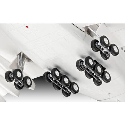 model-plastikowy-airbus-a380-800-lufthansa-new-livery