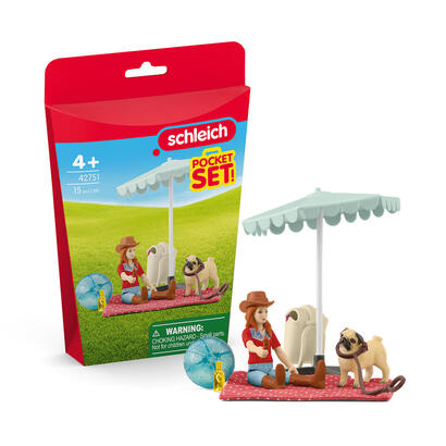 excursion-del-schleich-horse-club-al-lago-donde-se-puede-nadar-edificio-de-juegos-42751