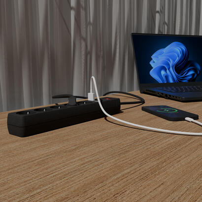 regleta-con-cargador-usb-5-enchufes-15-m-usb-2a-color-negro