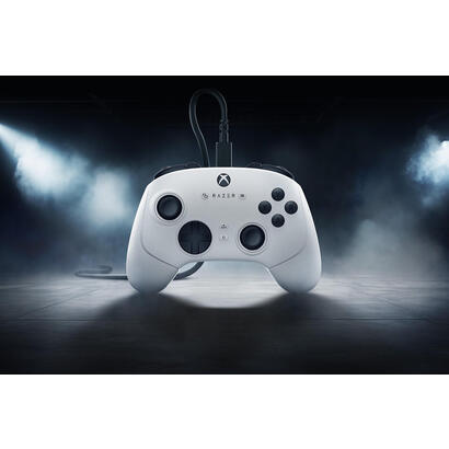 razer-wolverine-v3-tournament-edition-blanco-usb-gamepad-analogico-pc-xbox-series-s-xbox-series-x