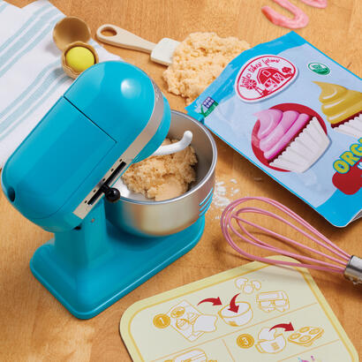 little-tikes-creative-chefs-bakers-kit