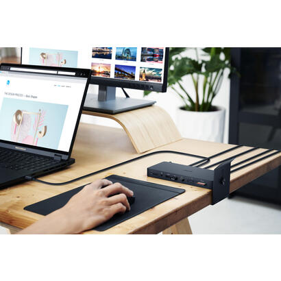 asus-dc500-triple-4k-tbt4-dock-uk