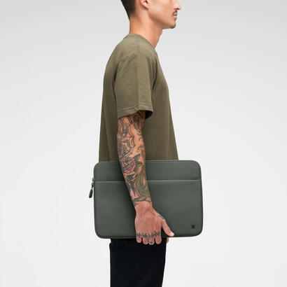 arc-sleeve-for-16in-laptops-accs