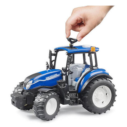 hermano-new-holland-t5120-vehiculo-modelo-02184