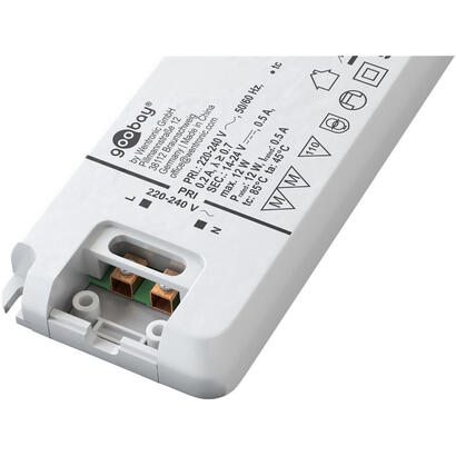 goobay-65582-transformador-de-corriente-blanco-verde-05-a