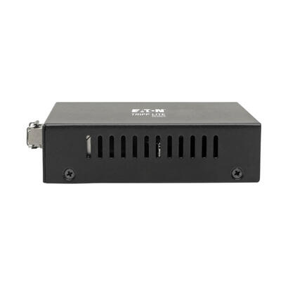 eaton-tripp-lite-gigabit-multimode-fiber-to-ethernet-media-converter-poe-international-power-cables-101001000-lc-850-nm-550-m-1-