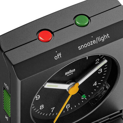 braun-bc05b-klassischer-analoger-reisewecker-negro