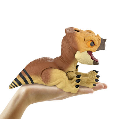 mattel-jurassic-world-the-rebirth-primal-protector-aquilops-dolores-personaje-jgc01