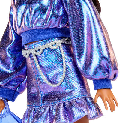 muneca-mattel-barbie-deluxe-style-im-azulen-metallic-outfit-jfp42