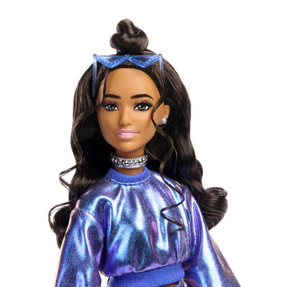 mattel-barbie-deluxe-style-im-azulen-metallic-outfit-jfp42